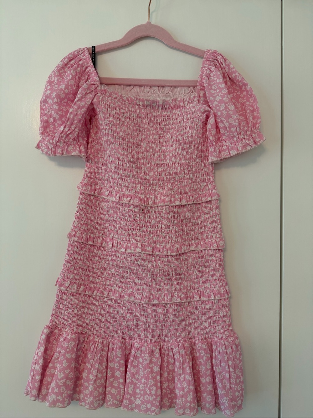 Katie J NYC Pink Floral Smocked Puff-Sleeve Dress